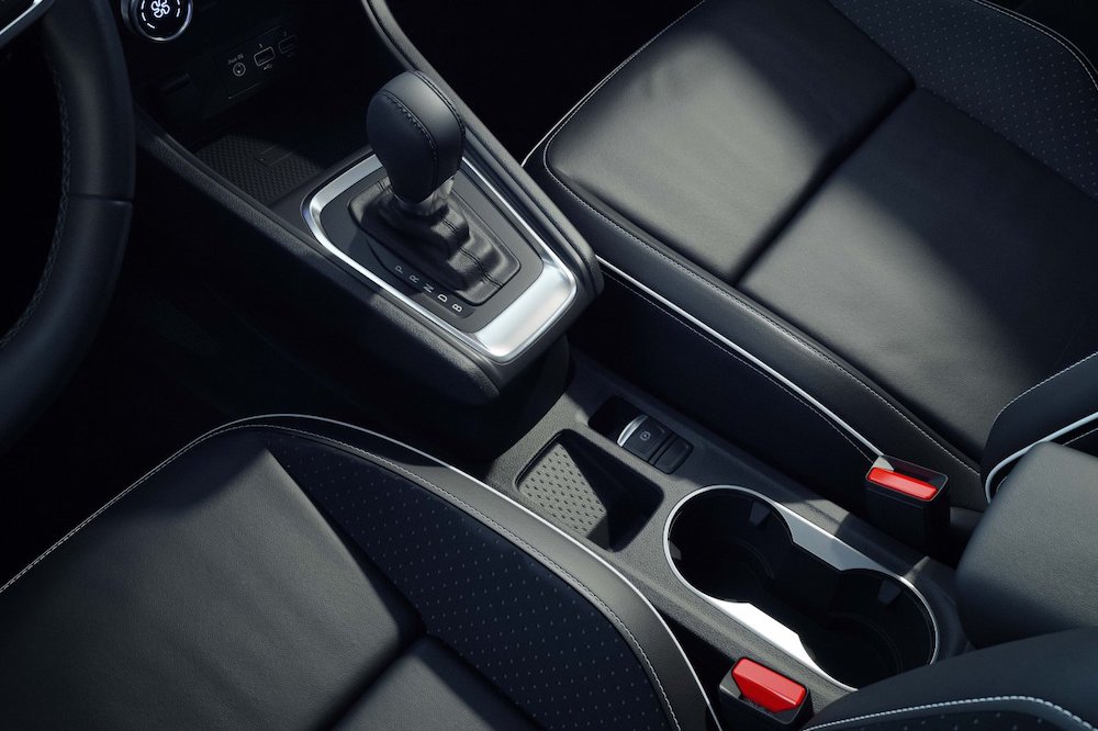 23MY ASX Center console at electric